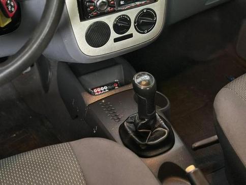 VOLKSWAGEN PARATI 1.6