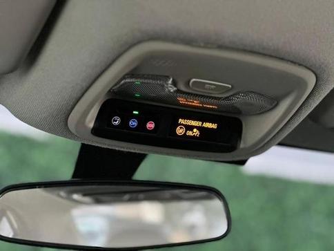 CHEVROLET ONIX PLUS 10TAT LTZ