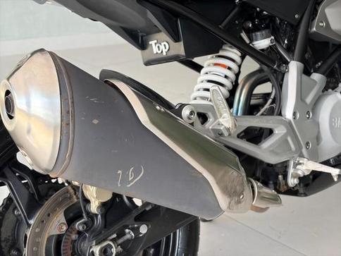BMW G310 R