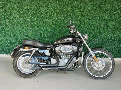 HARLEY-DAVIDSON XL 883 C