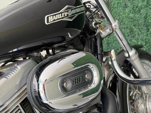 HARLEY-DAVIDSON XL 883 C