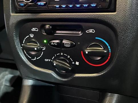 PEUGEOT 207HB XR