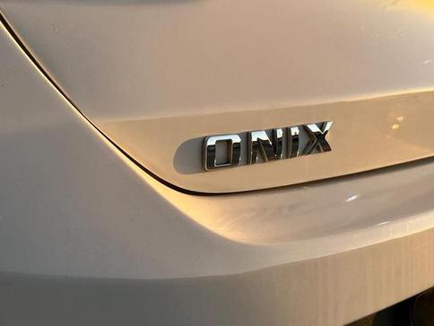 CHEVROLET ONIX 10MT LT2