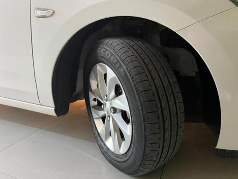 CHEVROLET ONIX 10MT LT2
