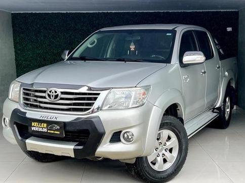TOYOTA HILUX CD4X4 SRV