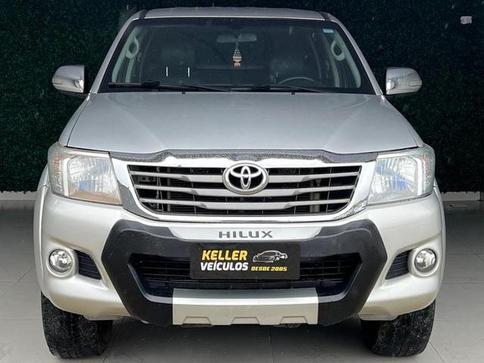 TOYOTA HILUX CD4X4 SRV