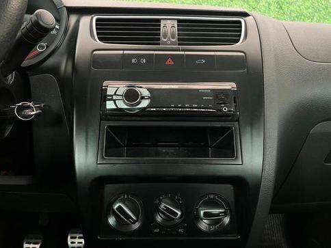 VOLKSWAGEN CROSSFOX GII