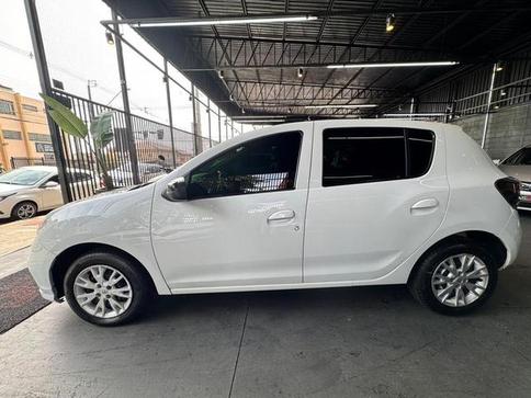 RENAULT SANDERO SEDITION