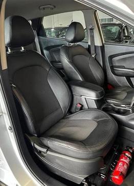 HYUNDAI IX35 2.0
