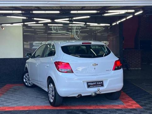 CHEVROLET ONIX 1.4MT LT