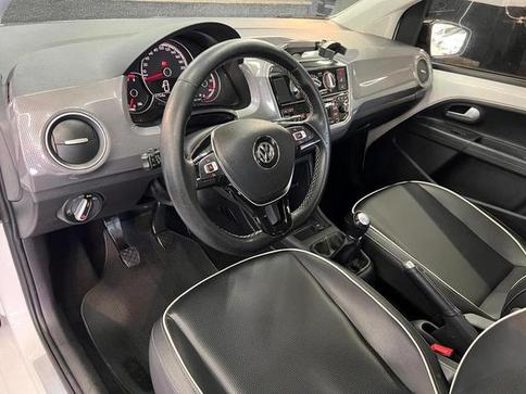 VOLKSWAGEN UP CROSS MDV