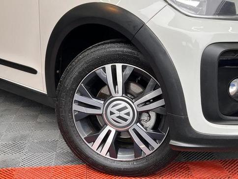 VOLKSWAGEN UP CROSS MDV