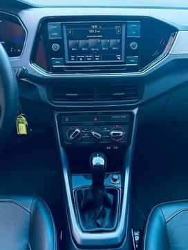 VOLKSWAGEN T CROSS TSI