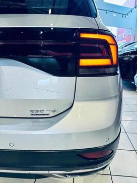 VOLKSWAGEN T CROSS HL TSI AE