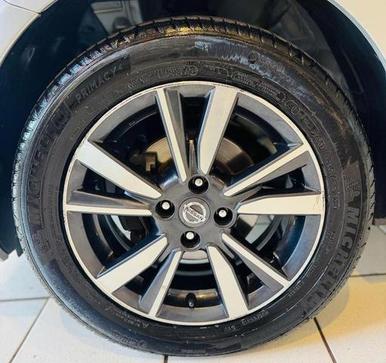 NISSAN VERSA 16UNIQUECVT