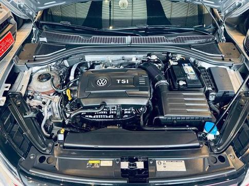 VOLKSWAGEN JETTA GLI AG