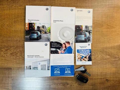 VOLKSWAGEN UP CROSS TSI