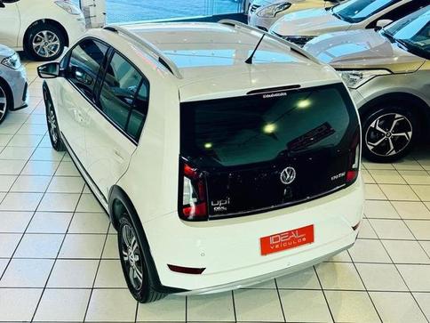 VOLKSWAGEN UP CROSS TSI