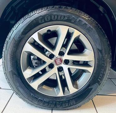 FIAT TORO FREEDOM AT9 D