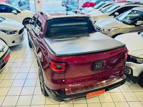 FIAT TORO FREEDOM AT9 D