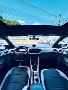 VOLKSWAGEN T CROSS HL TSI AE