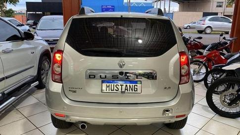 RENAULT DUSTER 20 D 4X2