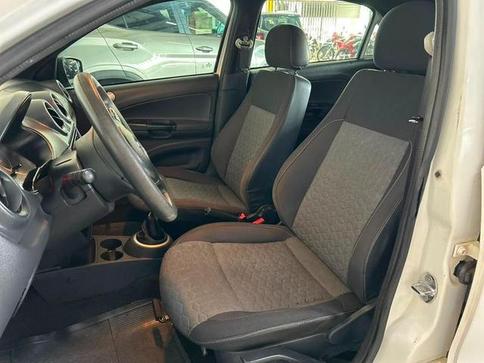 VOLKSWAGEN NOVO GOL 1.0 TRACK