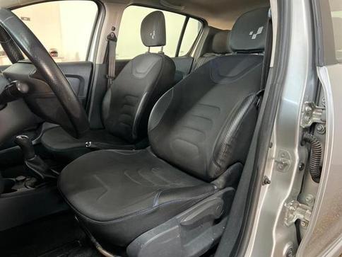 RENAULT SANDERO 16GTLINE