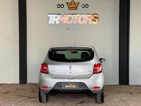 RENAULT SANDERO 16GTLINE