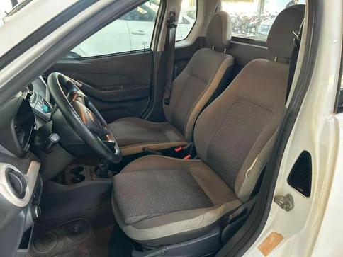 CHEVROLET MONTANA LS2