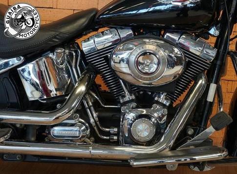HARLEY-DAVIDSON SOFTAIL DELUXE