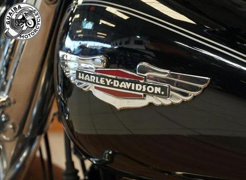 HARLEY-DAVIDSON SOFTAIL DELUXE