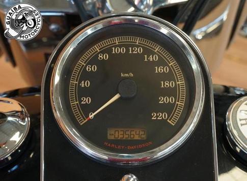 HARLEY-DAVIDSON SOFTAIL DELUXE