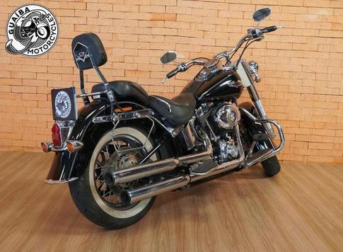 HARLEY-DAVIDSON SOFTAIL DELUXE