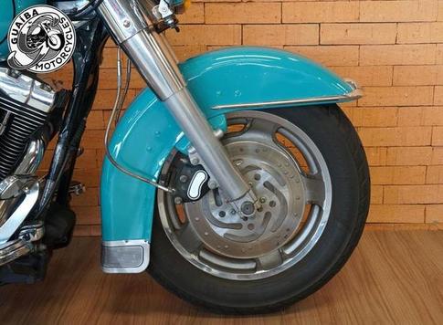 HARLEY-DAVIDSON ROAD KING CUSTOM