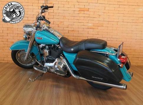 HARLEY-DAVIDSON ROAD KING CUSTOM