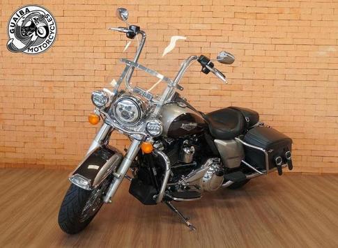 HARLEY-DAVIDSON ROAD KING CLASSIC FLHRC
