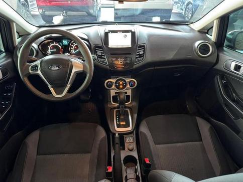 FORD FIESTA 16SE AT
