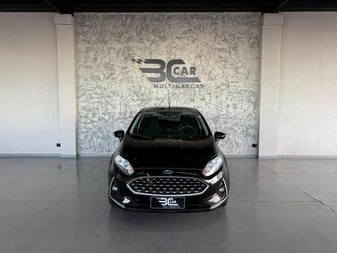 FORD FIESTA 16SE AT