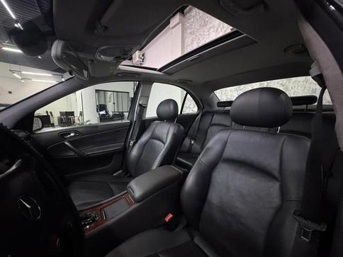MERCEDES-BENZ C180K