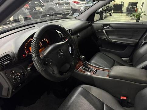 MERCEDES-BENZ C180K