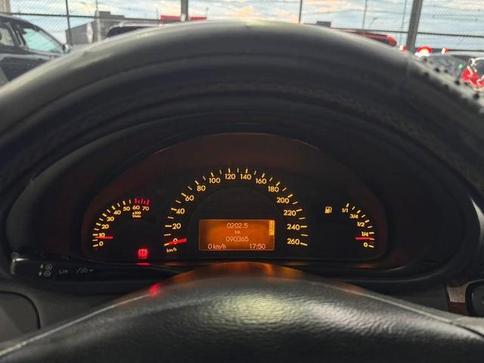 MERCEDES-BENZ C180K