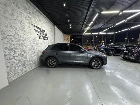 AUDI Q5 P-HIBRIDO