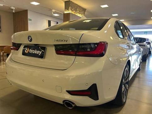 BMW 320 I