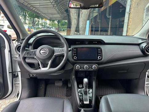 NISSAN KICKS ADVANCE CVT