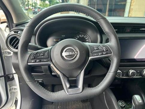 NISSAN KICKS ADVANCE CVT