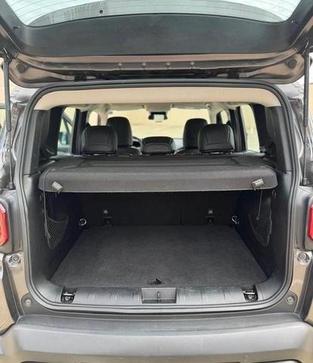 JEEP RENEGADE LGTD T270