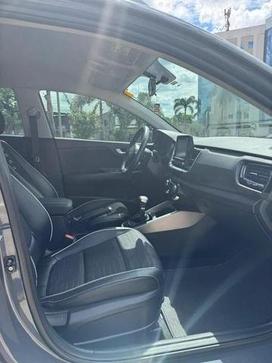 KIA STONIC MHEV SX