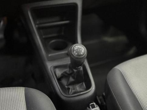 Chevrolet Montana ls - foto 16