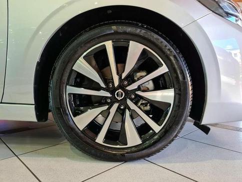 NISSAN SENTRA 2.0 EXCLUSIVE CVT